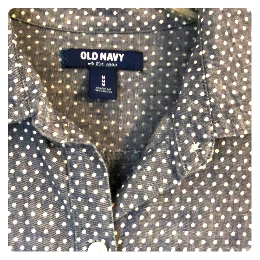 Polka dot top 🌟 - Picture 2 of 3